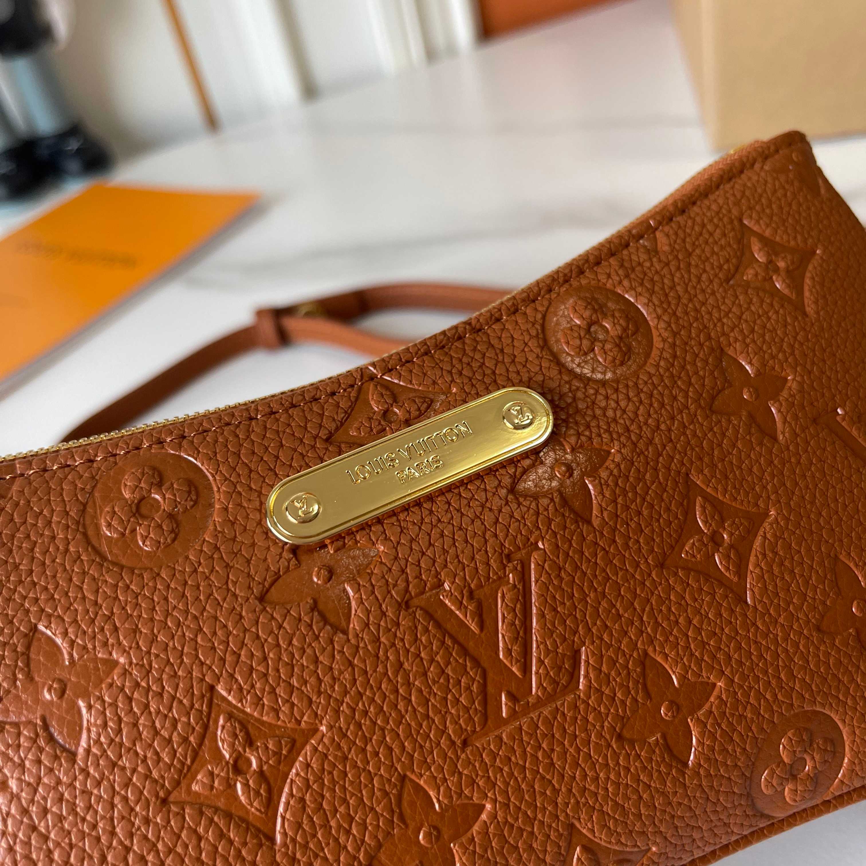 スーパーコピーバッグ国内発送対応N品安全必ず届く信用できるサイト